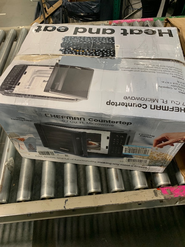 Photo 1 of ***START BUTTON DOES NOT WORK*** COMFEE CMO-C20M1WH Retro Microwave with 11 power levels, Fast Multi-stage Cooking, Turntable Reset Function Kitchen Timer, Speedy Cooking? Weight/Time Defrost, Memory function, Children Lock, 700W