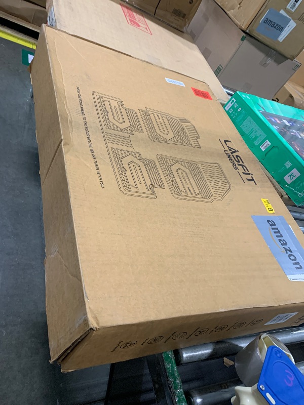 Photo 1 of **MISSING PARTS**
FLOOR MATS