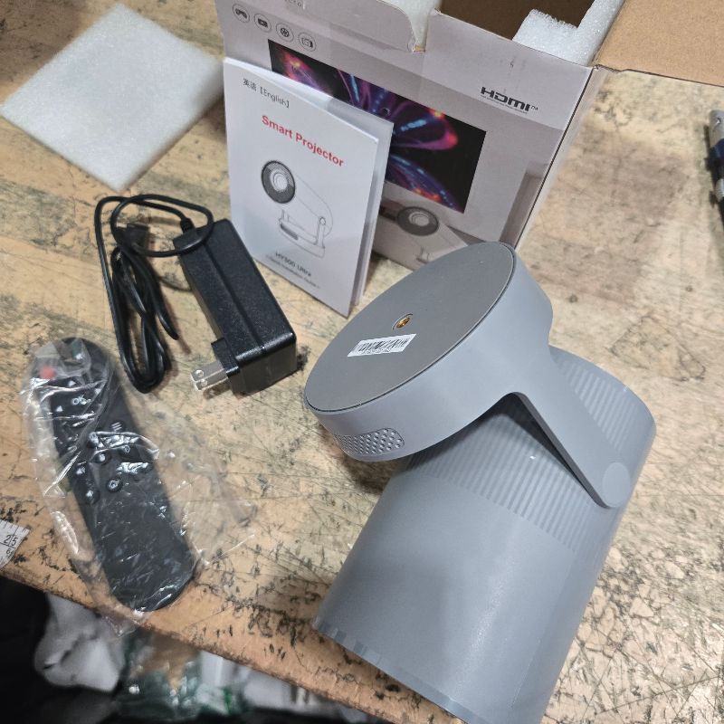 Photo 1 of ?Electric Focus?Magcubic Mini Projector 4K Support, Smart Projector with WiFi 6 and Bluetooth 5.4, 5W Soundbase Speaker, 180° Rotation, Portable Proyector for Home Theater