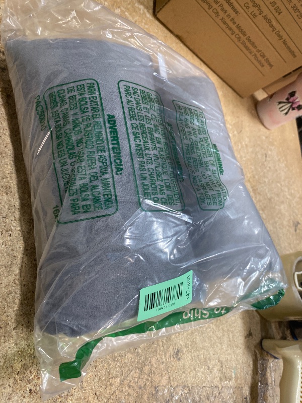 Photo 1 of 1 MIDDLE ONE 2 Pack Small Pillow, Memory Foam Mini Pillow 11 X 7 Inches for Travel, Sleeping, Nap and Neck, Knee, Lumbar Support, Tiny Cushion for Pet, Dogs (Grey)