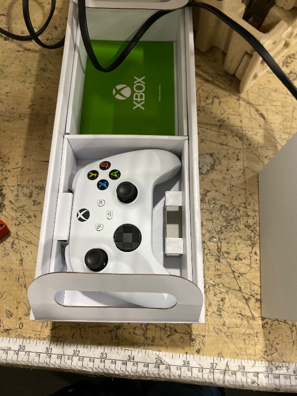 Photo 1 of ***MISSING CORDS***NON FUNITIONAL***Xbox Series S - All Digital Gaming Console - 1TB SSD - Includes Wireless Controller - 120FPS - Robot White