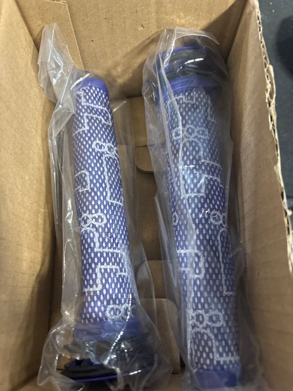 Photo 1 of **MISSING PARTS**
JUNWOOD 10000mAh Replacement for Dyson V6 Battery 21.6V Lithium VTC4 SV03 SV04 SV05 SV06 SV07 SV09 DC58 DC59 DC61 DC62 DC72 DC74 Absolute Animal Motorhead Slim Vacuum with 2 Filters (V6)