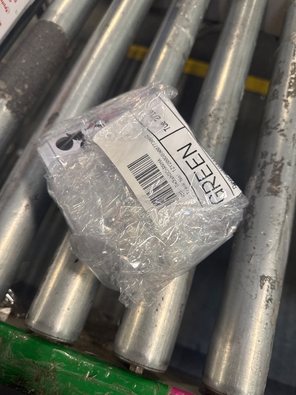 Photo 1 of ** SOLD AS IS NO REFUND/RETURN** SEE COMMENTS!
Mickey and Minnie Mouse Salt and Pepper Shaker Set - Mickey and Minnie Kitchen Accessories Bundle Includes a Bookmark | Disney Kitchen Decor