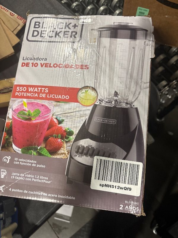 Photo 1 of ****MISSING PART*** BLACK+DECKER Countertop Blender with 6-Cup Glass Jar, 10-Speed Settings, Black, BL2010BG