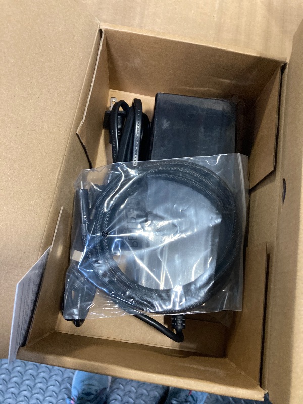 Photo 1 of ** SOLD AS IS NO RETURN/REFUNDS**
Acer Premium 13-in-1 Docking Station with 110W PD & Triple Monitor Support | Dual 4K HDMI and DP,5Gbps USB A/C,Gigabit Ethernet,Security Lock | Laptop Docking Station for Windows/Dell/HP/Lenovo/Asus