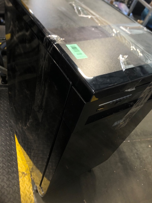 Photo 1 of ****Damaged Top****BLACK+DECKER 18-Inch Portable Dishwasher, 8-Place Setting Capacity, Mobile Dish Washer with 6 Wash Programs, LED Display, Stainless Steel Tub, ENERGY STAR Certified, BPD8B, Black