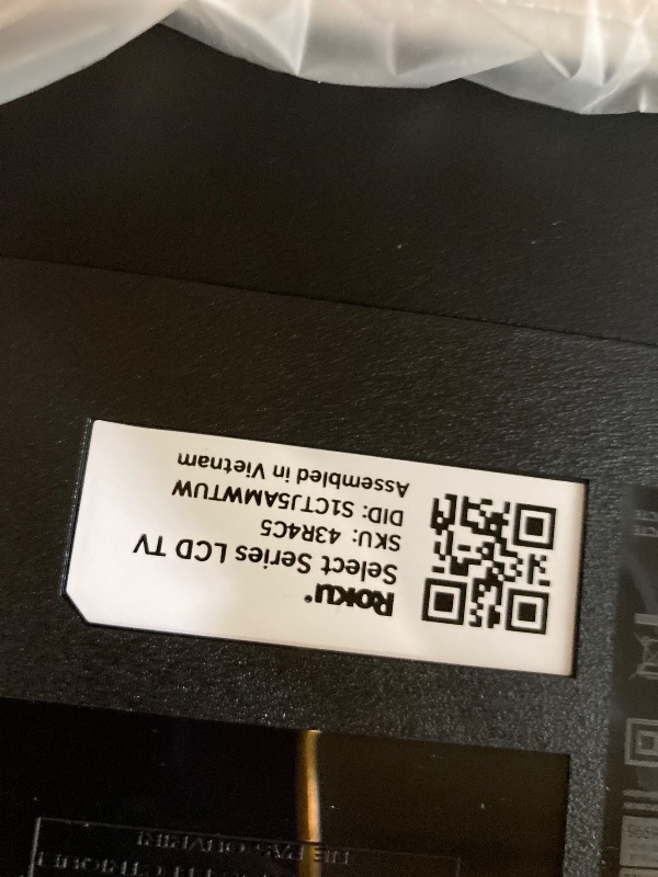 Photo 1 of ****DAMAGED SCREEN SOLD FOR PARTS - FINAL SALE***Roku Smart TV 2025 – 43-Inch Select Series, 4K HDR TV – RokuTV with Enhanced Voice Remote – Flat Screen LED Television with Wi-Fi for Streaming Live Local News, Sports, Family Entertainment