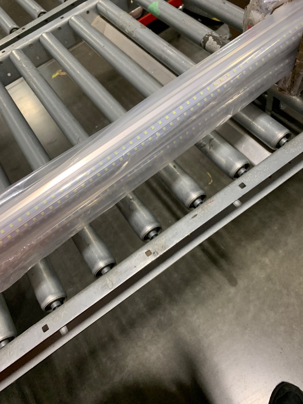 Photo 1 of ***FINALSALE!!!!!(6-Pack) 8ft LED Shop Light Fixture, 120W 19500LM 6000K, Cold White, U Shape, Clear Cover, Hight Output, Linkable Shop Lights, T8 LED Tube Lights, 8 Foot Ceiling Lights for Garage, Plug&Play