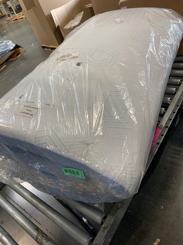 Photo 1 of ***FINAL SALE, SEE NOTES***LINENSPA Memory Foam Mattress Topper - 3 Inch Gel Infused Memory Foam - Plush Feel - Cooling and Pressure Relieving - CertiPUR Certified - Dorm Room Essentials - TWIN Size