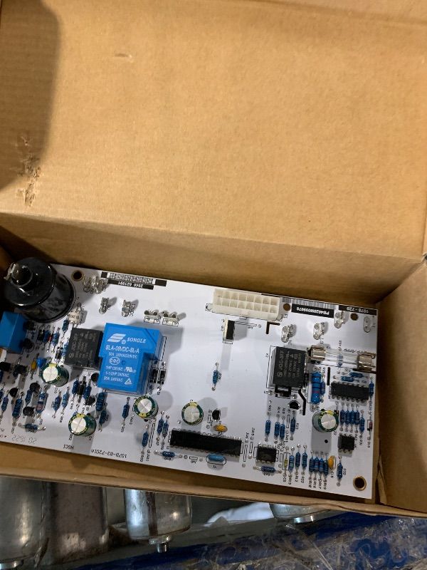 Photo 1 of ***BROKEN, SOLD AS PARTS*** Flynsu Replacement for Norcold 621991001 Refrigerator Power Board Kit 621991, Fits N611 N610 N811 N810 Models with a Serial Number Below 9056491