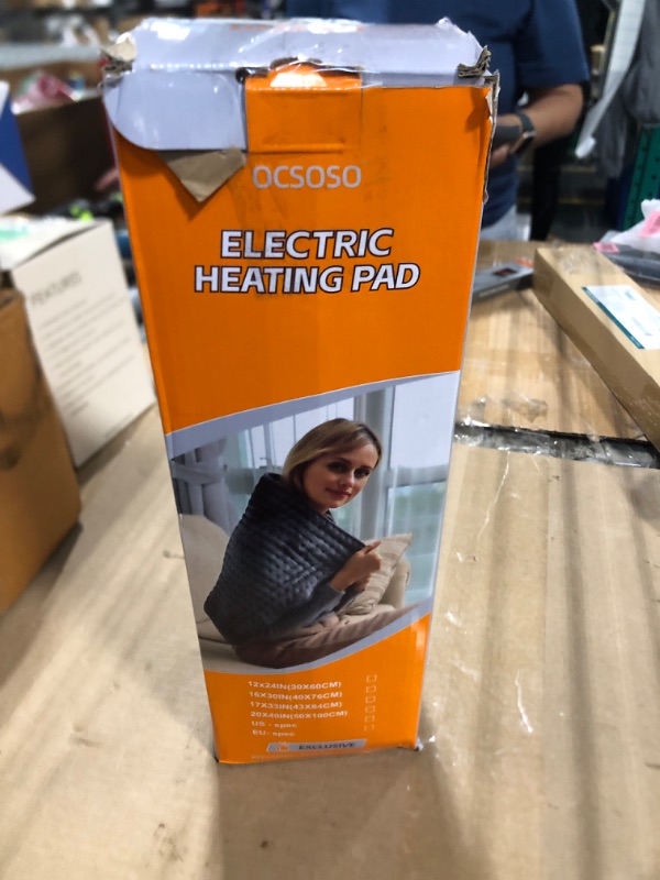 Photo 1 of ** DIRTY** OCSOSO's 20x40 Extra Large Heating Pads for Back Pain Relief & Period Cramps,10 Heat Settings | Washable Soft Flannel Fabric, Full Body Heating Pad with Dry/Moist Heat Therapy