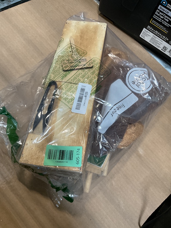 Photo 1 of ** SOLD AS IS NO RETURN/REFUNDS**
Bonsai Tree Kit, Bonsai Starter Kit with Seeds & Tools, Tree Live Plants Indoor, Gardening Gifts for Women Men Mom Father Plant Lover, Birthday Gifts for Women