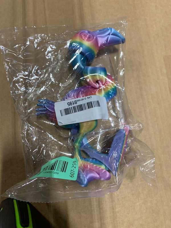 Photo 1 of *MINOR DAMAGE - USED*
3D-Printed Flamingo Model, Realistic Articulated Animals, Flexible Joint Figurine, Desktop Pets, Surprise Gift(Macaron)