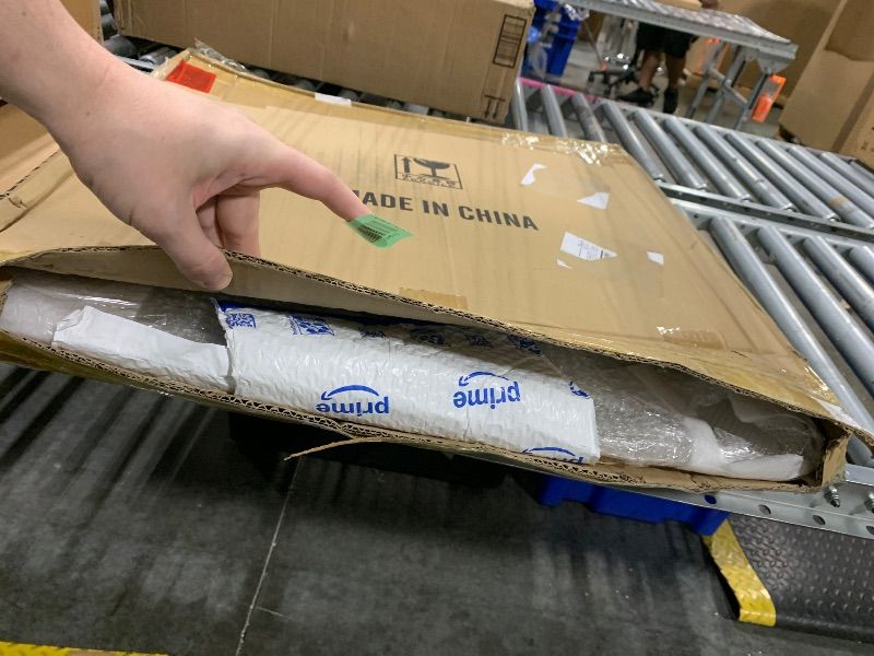 Photo 1 of ** 1 broken piece ** Frienda 4 Pcs Fluorescent Light Covers Replacement Flat Clear Prismatic Acrylic Ceiling Light Cover Panels(24" x 24" x 0.1")