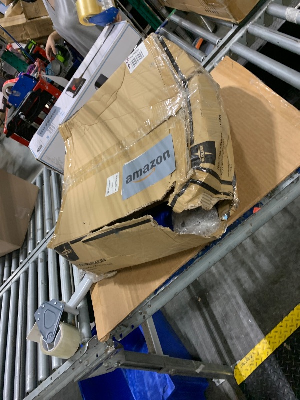 Photo 1 of *** only has two items**** Rough Country 6" Lift Kit w/N3 Shocks for 2009-2018 Ram 1500 2WD | V8-30830