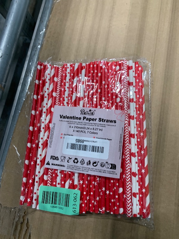 Photo 1 of [140 Pack] PakTalk Valentine Straws, 7 Assorted Red and White Straws Red White Striped Dot Wave Star Paper Straws Disposable for Valentines, Wedding, New Year, Christmas, Party (0.24''*8.27'')