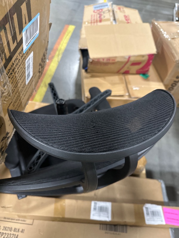 Photo 1 of ***SIMILAR IMAGE****Amazon Basics Classic Puresoft PU Padded Mid-Back Height Adjustable Office Computer Desk Chair with Armrest, 26"D x 23.75"W x 42"H, Black