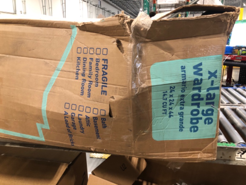 Photo 1 of ***SIMILAR IMAGE****Amazon Basics Classic Puresoft PU Padded Mid-Back Height Adjustable Office Computer Desk Chair with Armrest, 26"D x 23.75"W x 42"H, Black