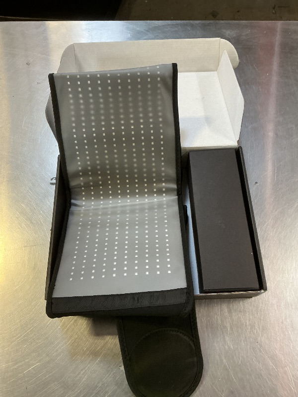 Photo 1 of Red Light Therapy for Body, 600 LEDs Infrared Light Therapy for Shoulder Waist Muscle, Upgraded 660nm Red Light Near Infrared Light Therapy Belt