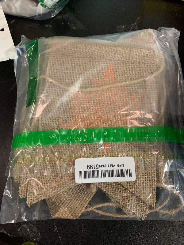 Photo 1 of 7-gost Burlap Happy Friendsgiving Banner Fall Autumn Friend Party Garland Supplies