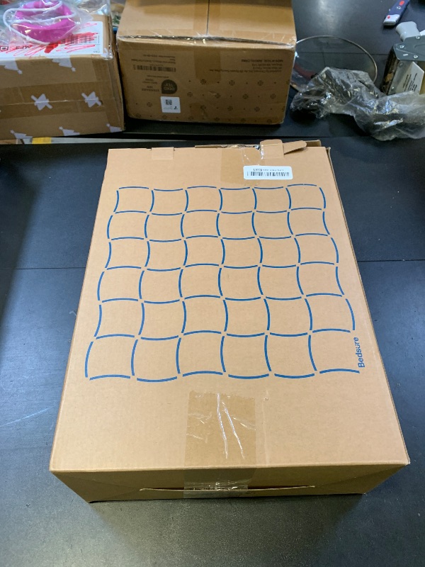 Photo 1 of Bedsure Oversized Queen Comforter Set - Beige Comforter, Boho Tufted Shabby Chic Bedding for Kids, 3 Pieces Vintage Farmhouse Bed Set for All Seasons, Fluffy Soft Bedding with 2 Pillow Shams