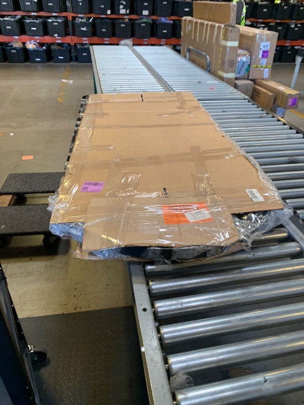 Photo 1 of *VANITY MIRROR UNKNOWN BRAND*