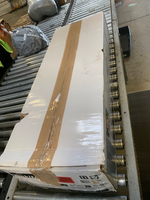 Photo 1 of Makita WST05 Portable Rise Miter Saw Stand