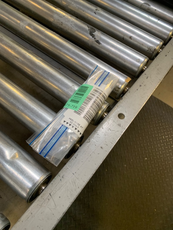 Photo 1 of [Apple MFi Certified] Apple Lightning to HDMI Adapter for iPhone to TV, 1080P Digital AV Adapter Sync Screen Connector Cable Compatible for iPhone 14 13 12 11 XS XR X 8 iPad to HDTV Projector Monitor