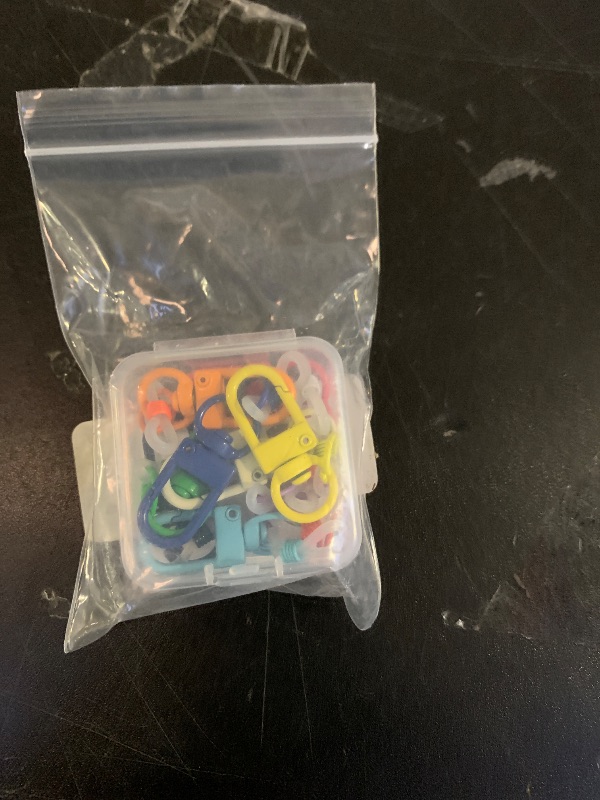 Photo 1 of 10 PCS Mini Coloured Pen Clips?Badge Reel Pen for Lanyard?Silicone Pen Holder with Lobster Clasp, Nurse Badge Accessories(Silicone Sleeve Fits Pens Diameter 0-20 mm) (Colorful lobster clasps, 10 PCS)