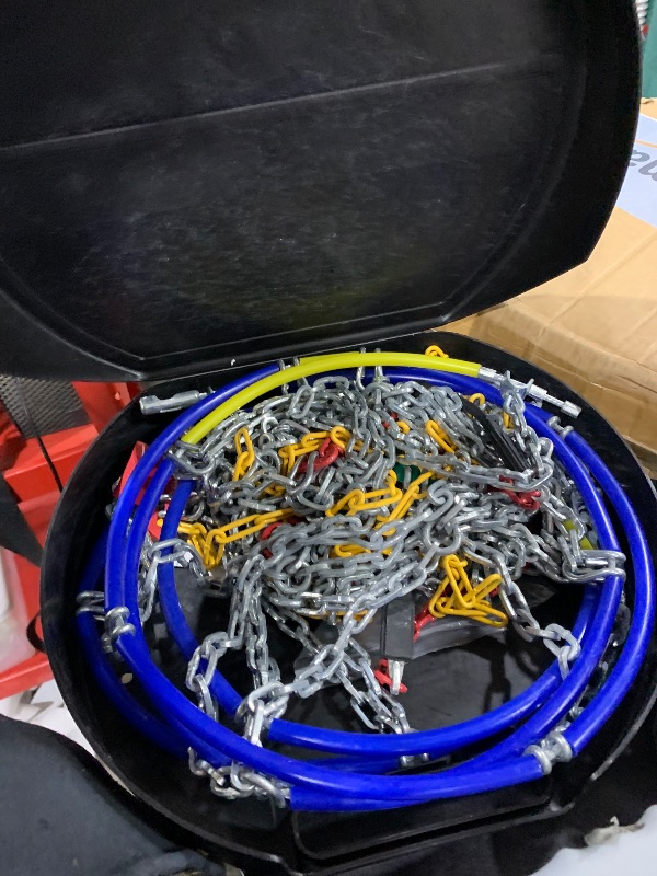 Photo 1 of SCITOO KN140 Snow Chains Quick Easy Installation,Tire Traction Chain for Car Pickup Trucks SUV,Adjustable Universal Emergency Thickening Tire Width 235 245 255 265 275(15"16"17"18"19"20")-Set of 2