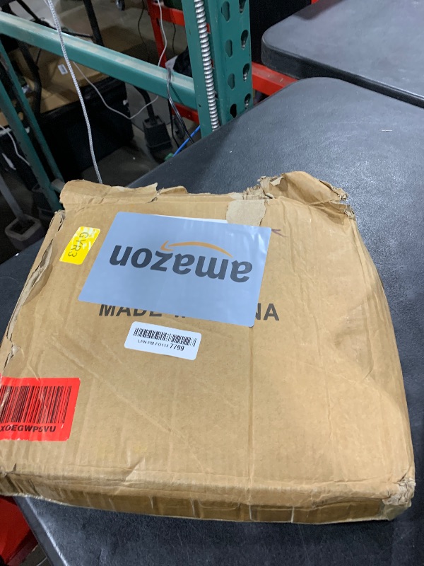 Photo 1 of SCITOO KN140 Snow Chains Quick Easy Installation,Tire Traction Chain for Car Pickup Trucks SUV,Adjustable Universal Emergency Thickening Tire Width 235 245 255 265 275(15"16"17"18"19"20")-Set of 2