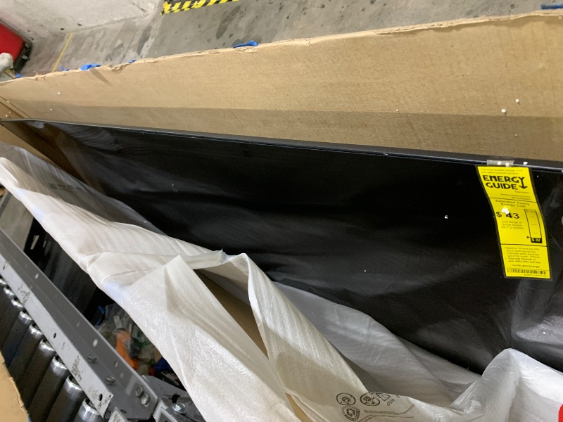 Photo 1 of Samsung 70-Inch Class Crystal UHD U8000F 4K Smart TV (2025 Model) Endless Free Content, Crystal Processor 4K, MetalStream Design, Knox Security, Alexa Built-in