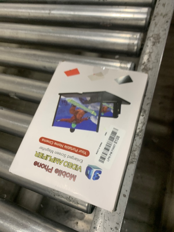 Photo 1 of 10'' Screen Magnifier Amplifier 3D HD Smart Mobile Phone Movies Amplifier with Leather Foldable Holder Stand for Any Smartphone (White)