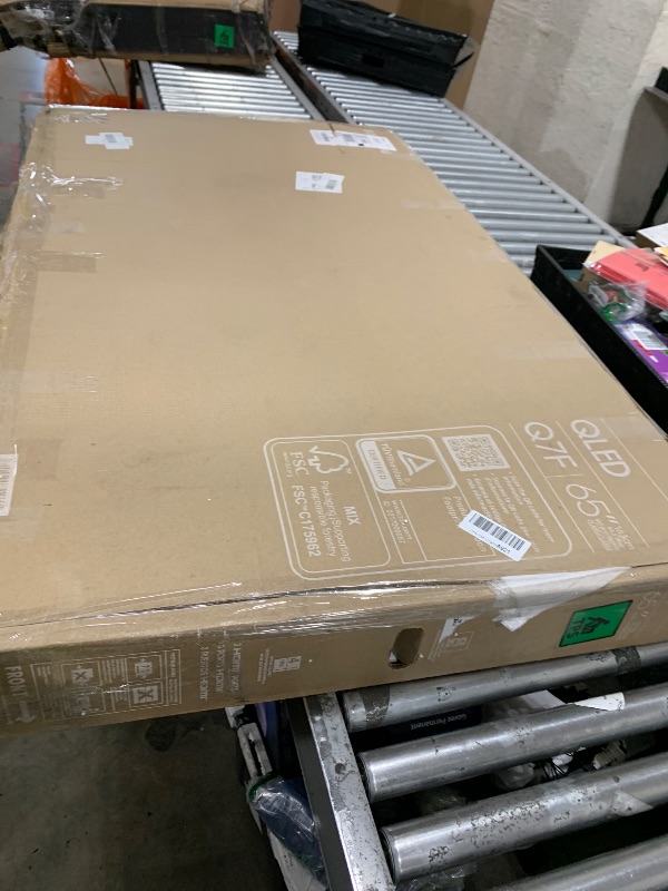 Photo 1 of SCREEN IS BROKE SELLING FOR PARTS ONLY  Samsung 65-Inch Class QLED Q7F Series Samsung Vision AI Smart TV (2025 Model, 65Q7F) Quantum HDR, Object Tracking Sound Lite, Q4 AI Gen1 Processor, 4K upscaling, Gaming Hub, Alexa Built-in