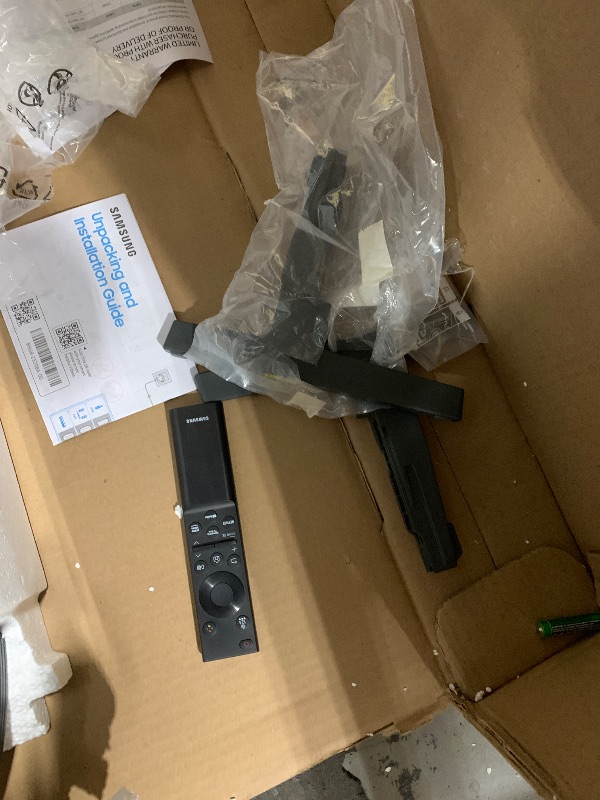 Photo 1 of Samsung 55-Inch Class Crystal UHD U8000F 4K Smart TV (2025 Model) Endless Free Content, Crystal Processor 4K, MetalStream Design, Knox Security, Compatible with Alexa