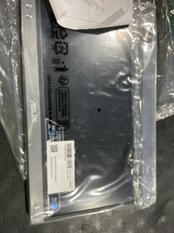 Photo 1 of ASUS ZenScreen MB14AC 14” Portable USB Type-C Monitor, 1080P Full HD, IPS, Eye Care, Anti-Glare Surface, External Screen for Laptop, Hybrid Signal Solution