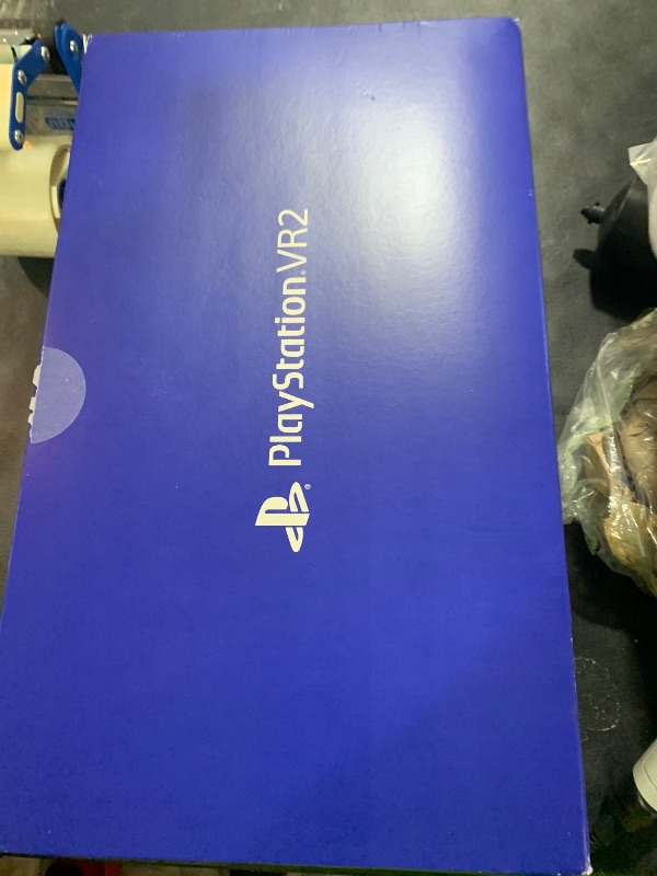 Photo 1 of PlayStation VR2 Horizon Call of The Mountain™ Bundle (PSVR2)