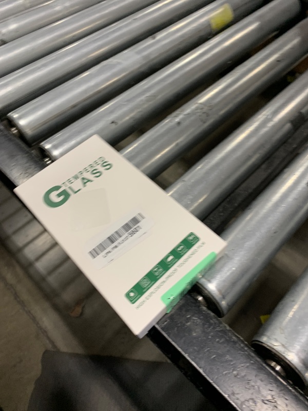 Photo 1 of [2+2 Pack] Galaxy S22 Ultra Screen Protector and Camera Lens Protector, Fingerprint Unlock, HD Clear 9H Hardness Scratch Resistant, 3D Full Coverage Tempered Glass, For Galaxy S22 Ultra (6.8 Inch)