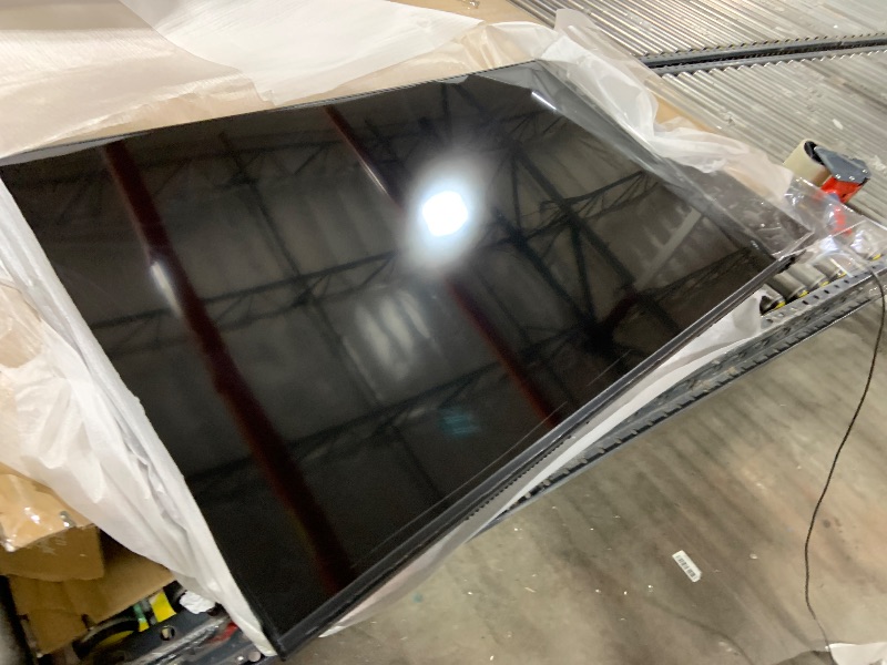 Photo 1 of *FOR PARTS ONLY* SAMSUNG 43-Inch M7 (M70D) Series 4K UHD Smart Monitor, Speakers, HDR10, USB-C, Multiple Ports, Gaming Hub, SolarCell Remote, Vision Accessibility Tools, LS43DM702UNXGO, Black
