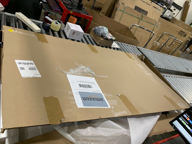 Photo 1 of Samsung 65-Inch Class QLED Q7F Series Samsung Vision AI Smart TV (2025 Model, 65Q7F) Quantum HDR, Object Tracking Sound Lite, Q4 AI Gen1 Processor, 4K upscaling, Gaming Hub, Alexa Built-in