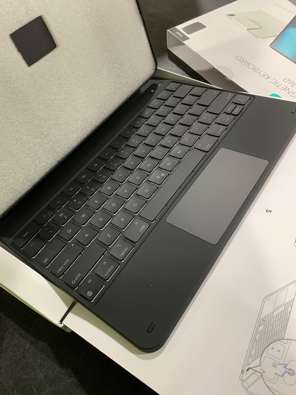 Photo 1 of ESR iPad Pro 13 Inch Case with Keyboard (M5/M4, 2025/2024), iPad Pro 13 Keyboard Case with Easy-Set Magnetic Stand, Portrait/Raised Modes for iPad Pro 13, Removable, Rebound 360 Series, Black