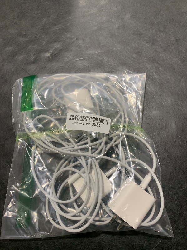 Photo 1 of ?Apple MFi Certified?Fast Charger iPhone,Fast i Phone Charging Cord 3Pack iPhone Charger Fast Charging Plug Block 6FT USB C to Lightning Cable for iPhone 14/14 Pro Max/Plus/13 Mini/12/11/XR/XS,AirPods