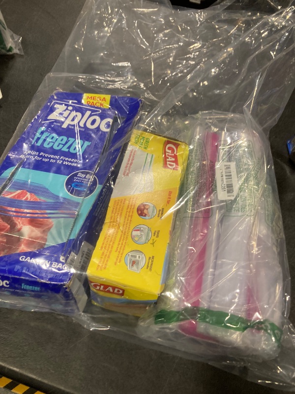 Photo 1 of Ziploc bags different sizes