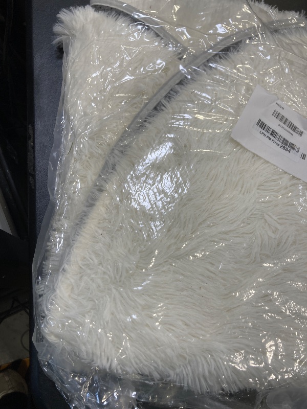 Photo 1 of Awaytail Round Cream Fluffy Rug - 3FT Super Soft Circle Rug for Kids & Nursery - Shaggy Plush Fuzzy Carpet for Boys & Girls Rooms