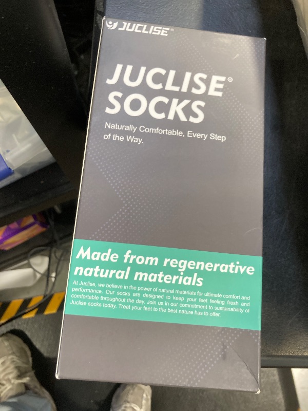 Photo 1 of Juclise Alpaca Wool Micro Crew Hiking Socks Midweight Moisture Wicking Anti-blister Cushioned(US, Alpha, S, Regular, Regular, Pink)