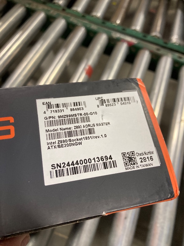 Photo 1 of GIGABYTE Z890 AORUS Master Intel Core Ultra (Series 2) LGA 1851 Motherboard, ATX, DDR5, 5X M.2, PCIe 5.0, Thunderbolt 4, WIFI7, 10GbE LAN, EZ-Latch