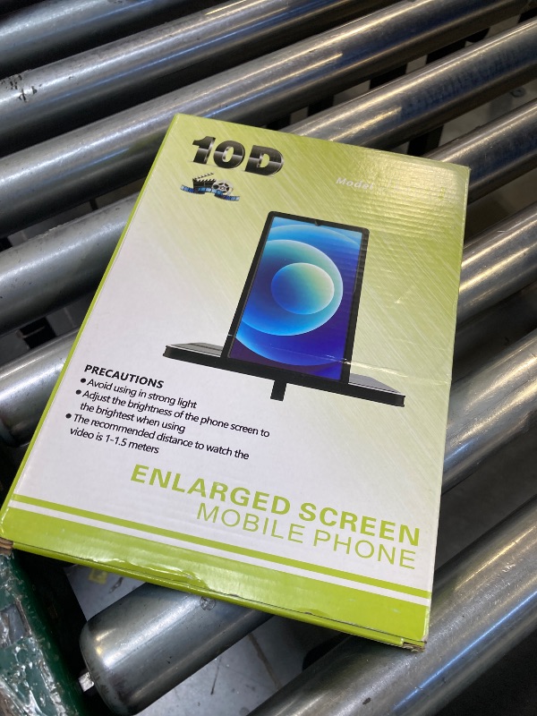 Photo 1 of 2026 New Big Screen Phone Magnifier,3D HD Screen Expander,Foldable Phones Stand with Movie Screens Amplifier,Mobile Phone Magnifier Projector for Movies&Gaming,Compatible with All Smartphone(14 in)