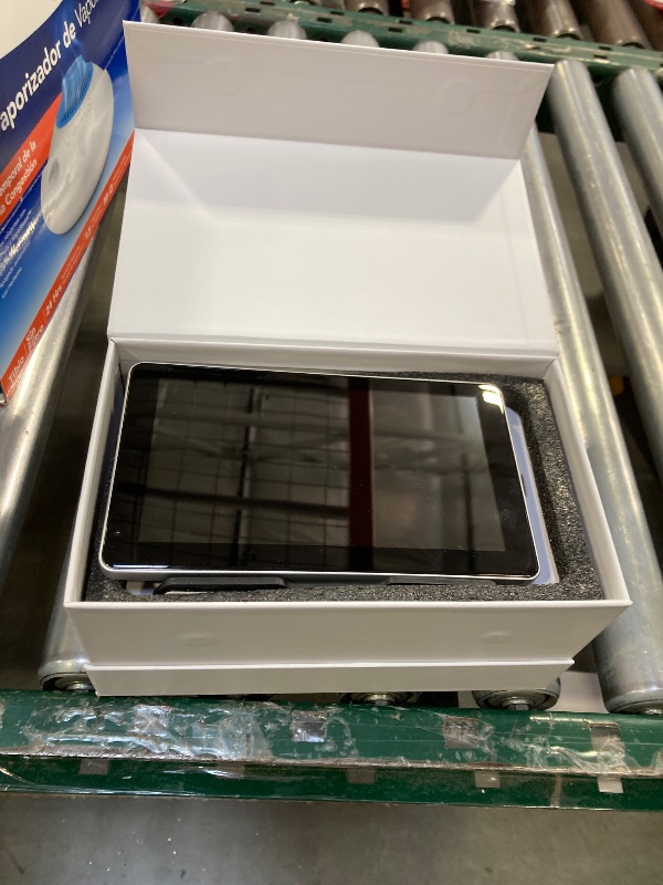 Photo 1 of 7" Apple Carplay & Android Auto, Wireless Apple Carplay Screen with 4K Dash Cam,1080p Backup Camera DVR Carplay Screen for Car with Bluetooth, Navigation, Mirror Link, Voice Control