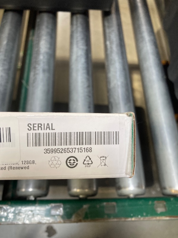 Photo 1 of Apple iPhone 16 Pro, US Version, 128GB, Black Titanium - Unlocked (Renewed Premium)