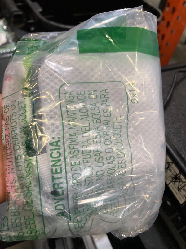 Photo 1 of 6 Pcs Small Mesh Laundry Bag Lingerie Bags for Washing Delicates for Delicates Washing Machine Underwear Washings Bag Small Foldable Wash Bags for Home Travel White 3.9 x 4.3 Inch